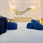 Apartman Cozy Comfi Little Paradise *