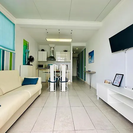 Relax And Sun In Costa Del Silencio