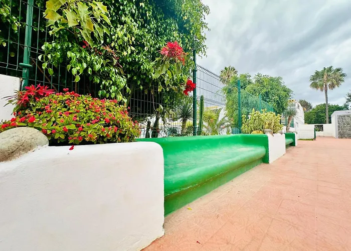 Relax And Sun In Costa Del Silencio